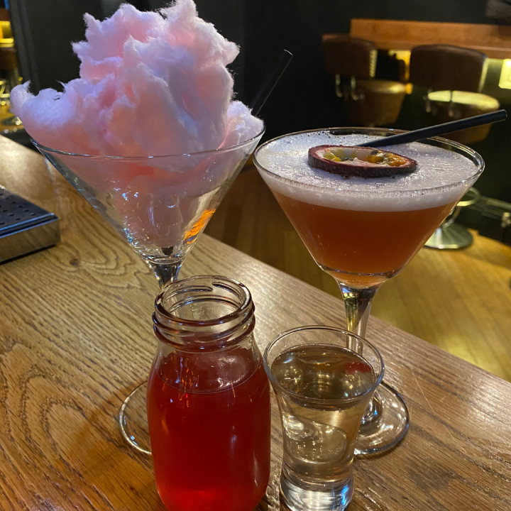 2 Cocktails for £12